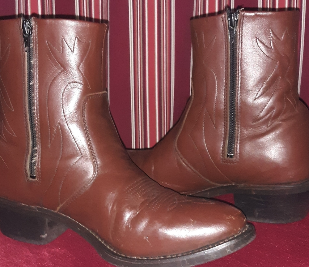 Men's Laredo Long Haul Side Zip Ankle Boots Sz. 8W